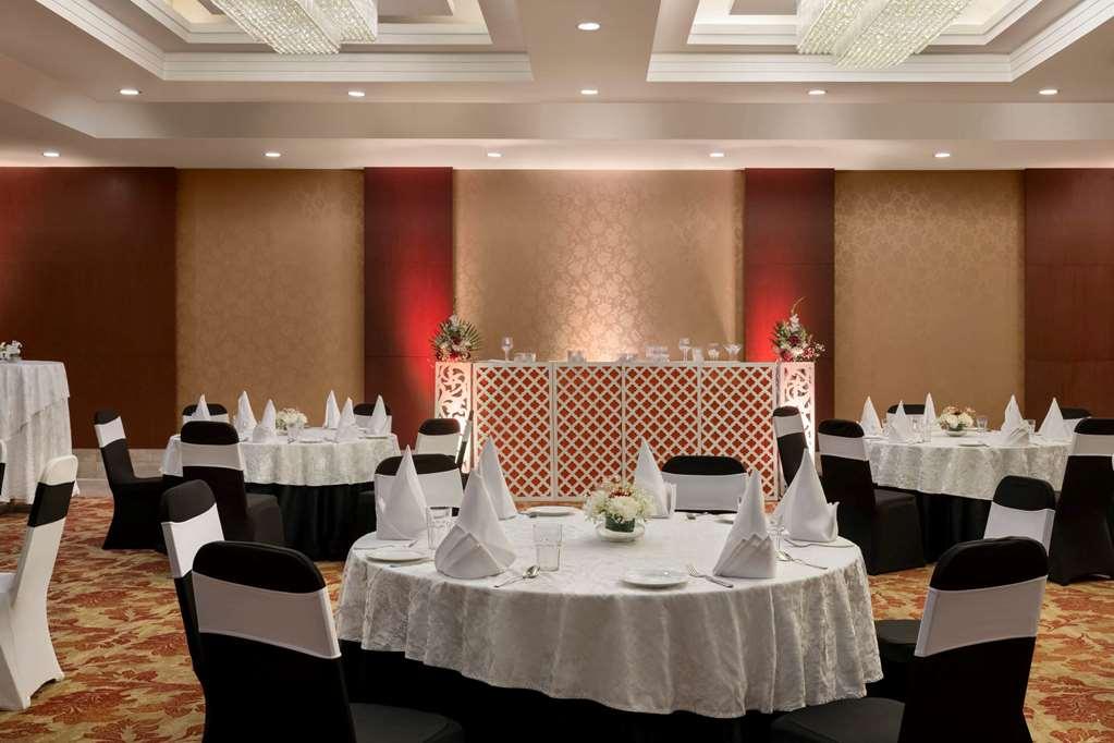 فندق Ramada By Wyndham New Delhi Pitampura المرافق الصورة