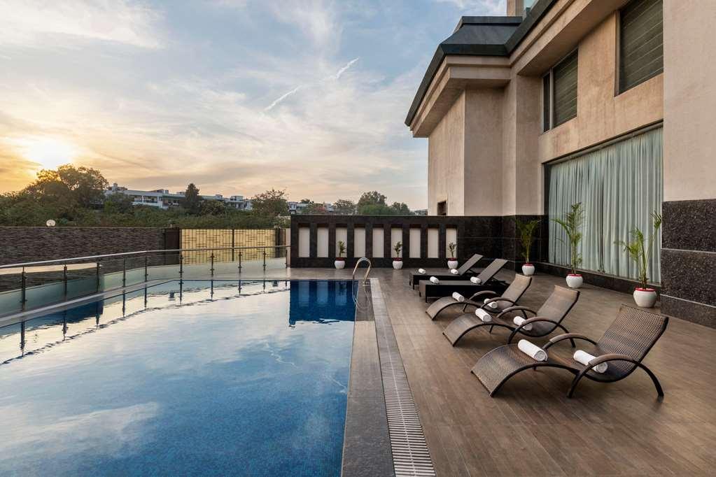 فندق Ramada By Wyndham New Delhi Pitampura المرافق الصورة